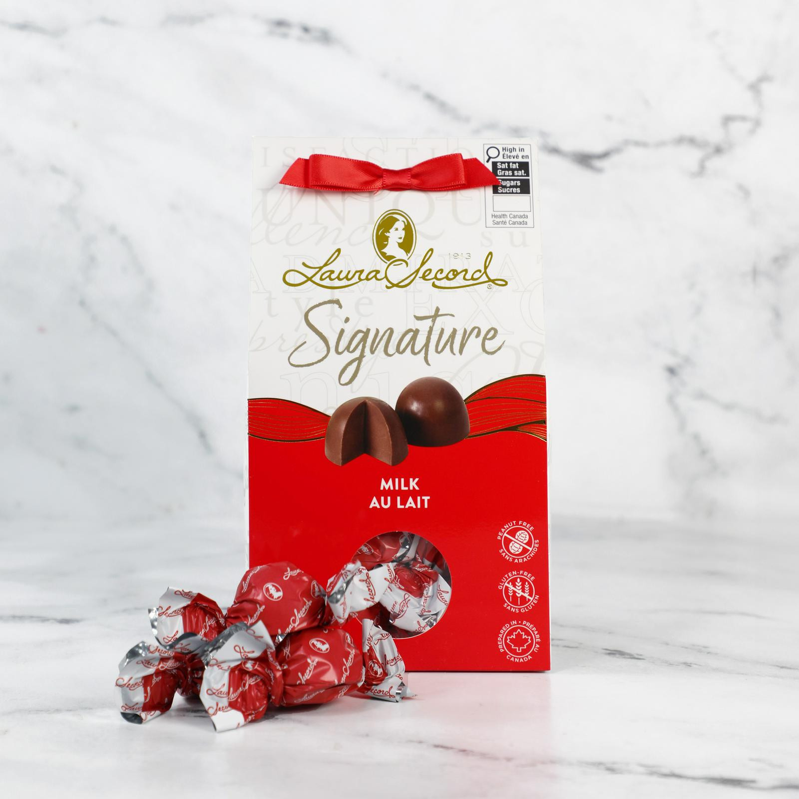 Boîte cadeau Signature chocolat au lait 192 g [87311]