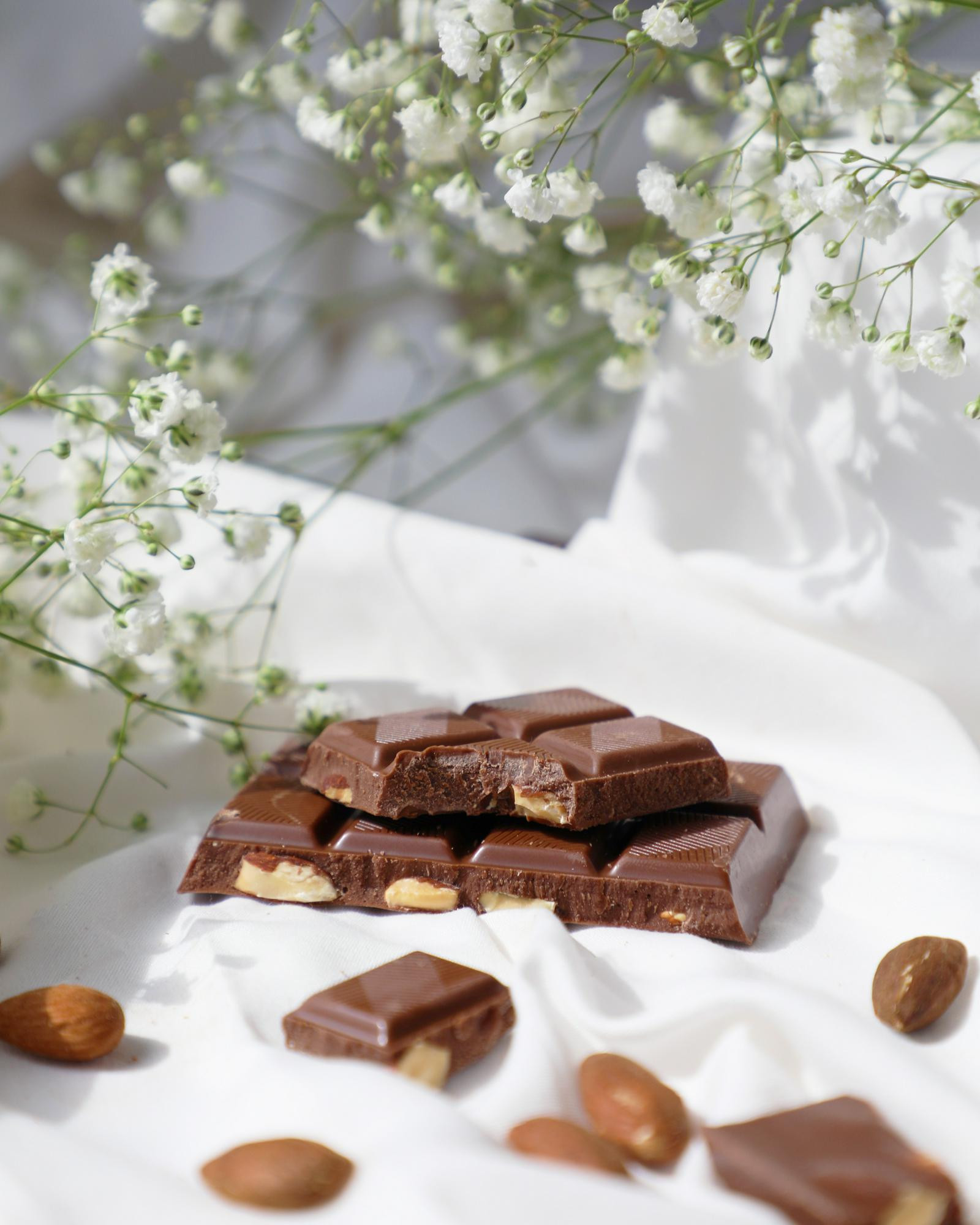 Barre chocolat au lait et amandes grillées 250 g [87227]