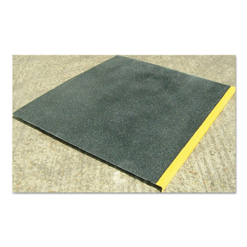 Rust-Oleum Industrial SafeStep Anti-Slip Step Edges, 10 in x 32 in, Black/Yellow, 3/CA, #292460