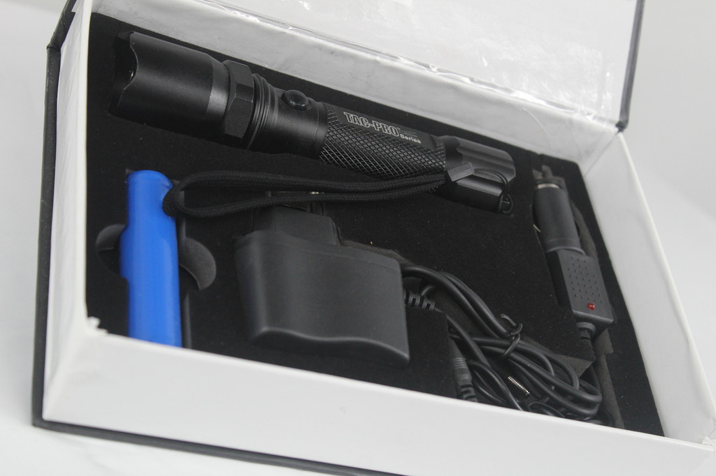 Tac-Pro HP LED Tactical Flashlight (Super-High Output) 1