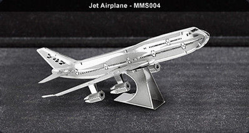 Metal Earth Boeing 747 Jet Airplane 3D Metal Model + Tweezer 010046