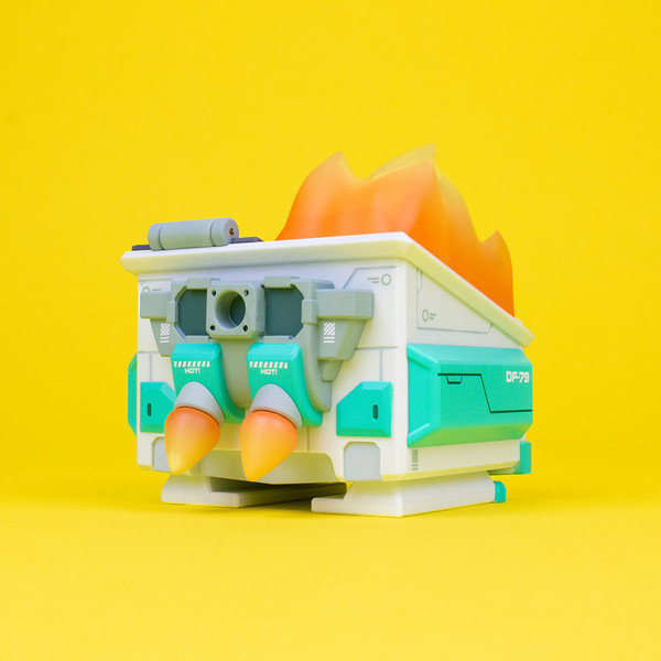 Mecha Dumpster Fire DF-79 Designer Vinyl Figure