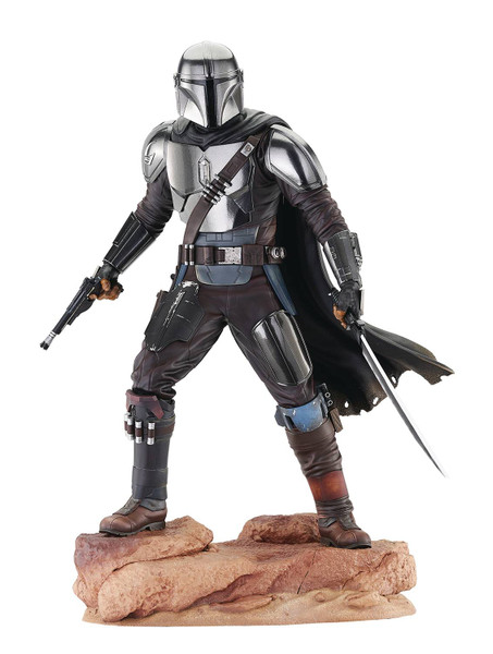 Star Wars Milestones Mandalorian Din Djarin 13-Inch Statue 1:6 scale Statue 51524