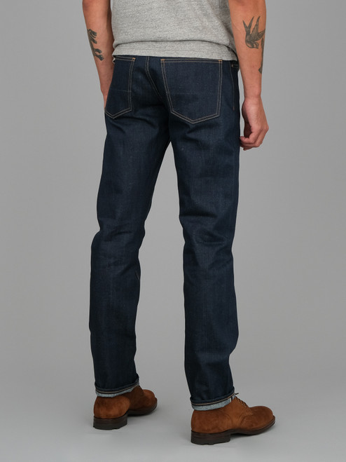 Hiut Denim The V-FIT Selvedge Jeans - Relaxed Tapered
