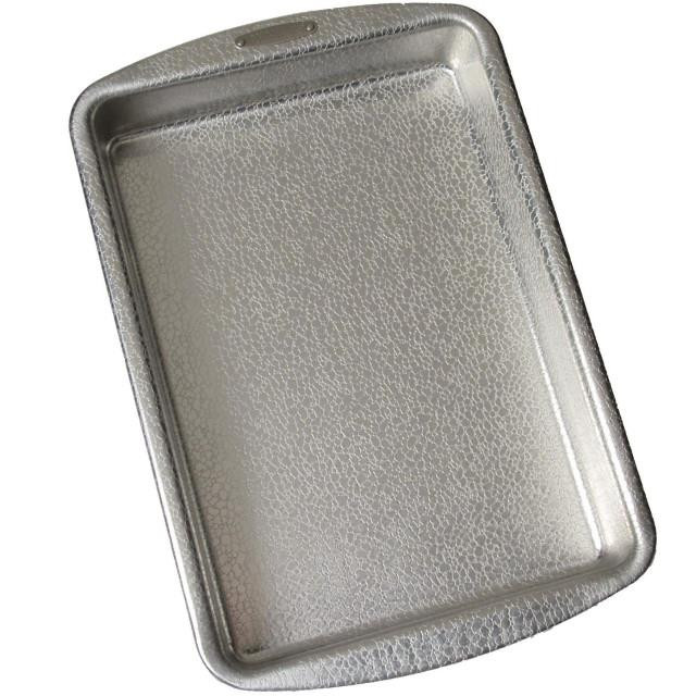 Doughmakers Cake Pan