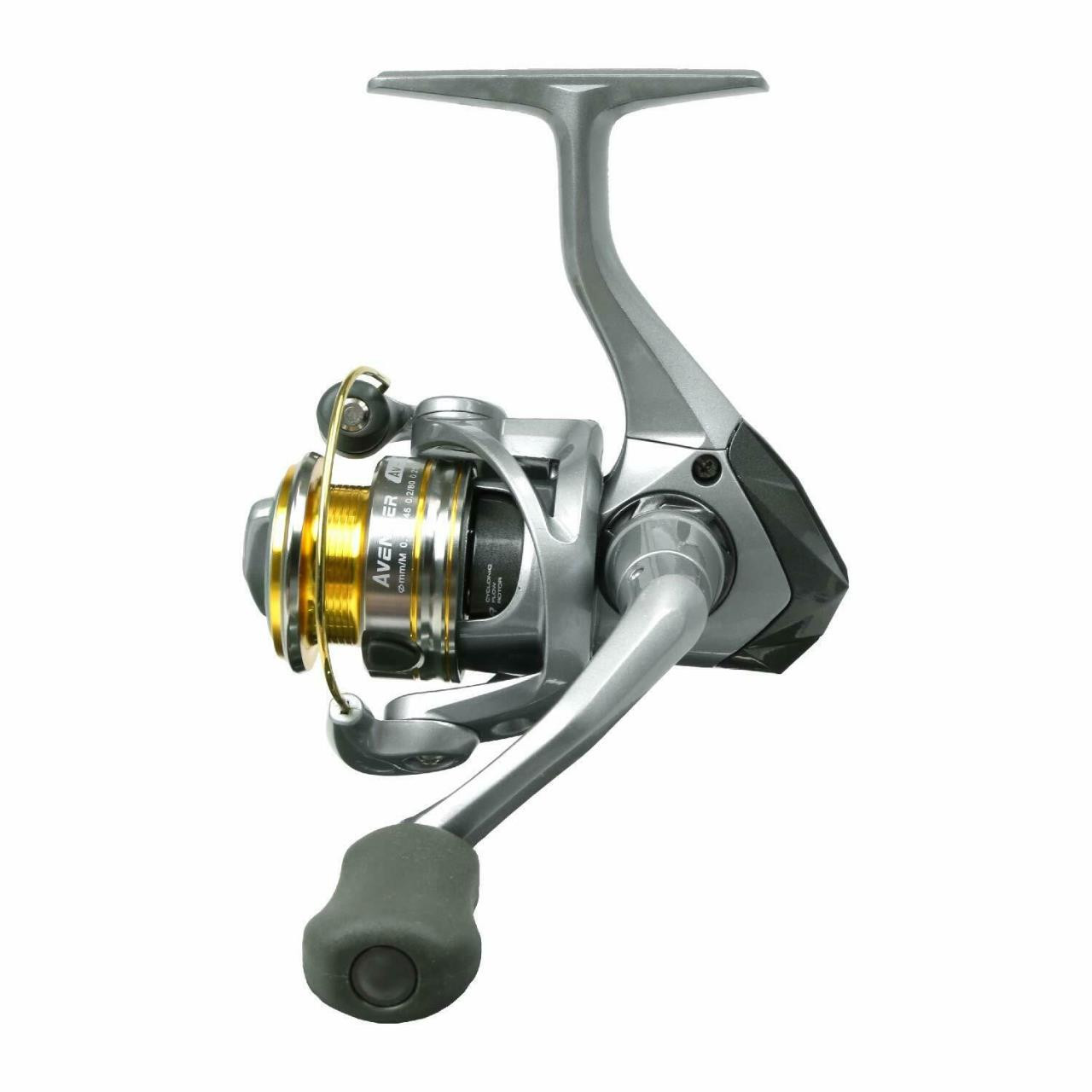 Spinning Reel Okuma Avenger Baitfeeder AV-3000 Review