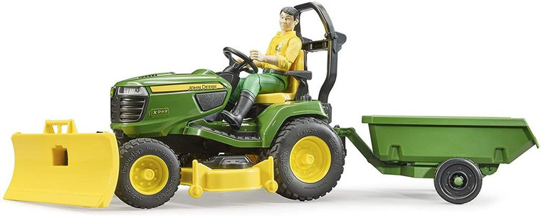 Bruder John Deere Lawn Tractor - 4001702098247