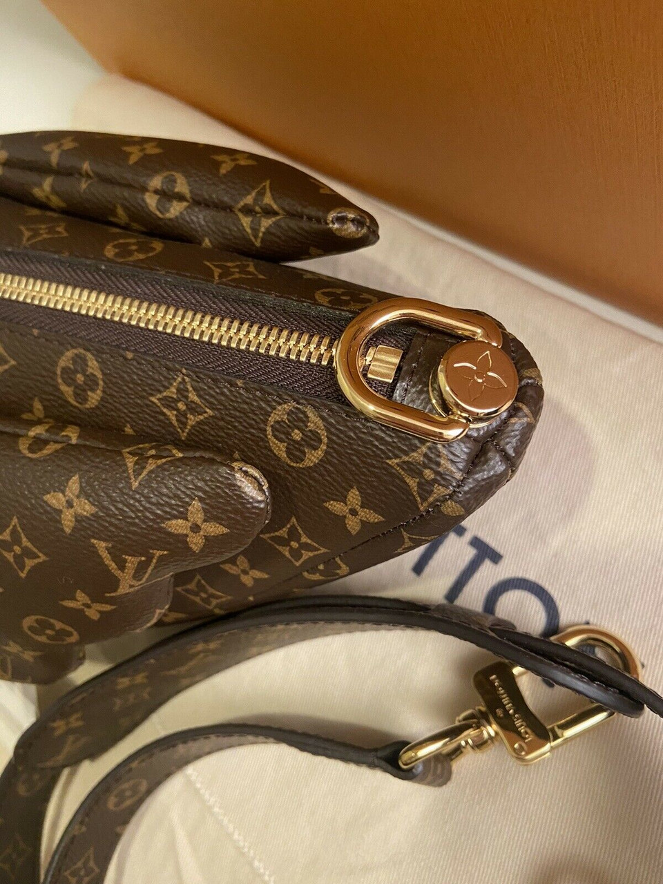 NEW Authentic Louis Vuitton Limited Edition LV x Nigo Gift Bag  15.75x13.5x6.25