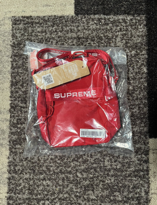 Red 2022 NEW FW22 Supreme  Shoulder Bag