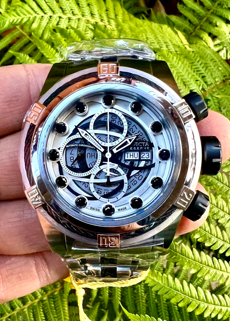 Invicta Men?? 14306 Bolt Zeus Swiss Made SW500 Automatic Black Spinel Watch