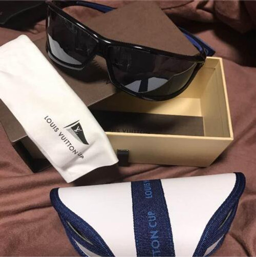 Louis Vuitton Cup Commemorative Sunglasses mens sunglasses