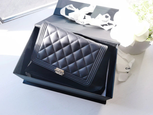 Chanel Boy Wallet on Chain WOC Black Gold,New Chanel bag,Chanel wallet,Chanel Glass