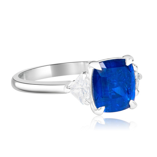 Cushion Sapphire with Shield Sides -side 
