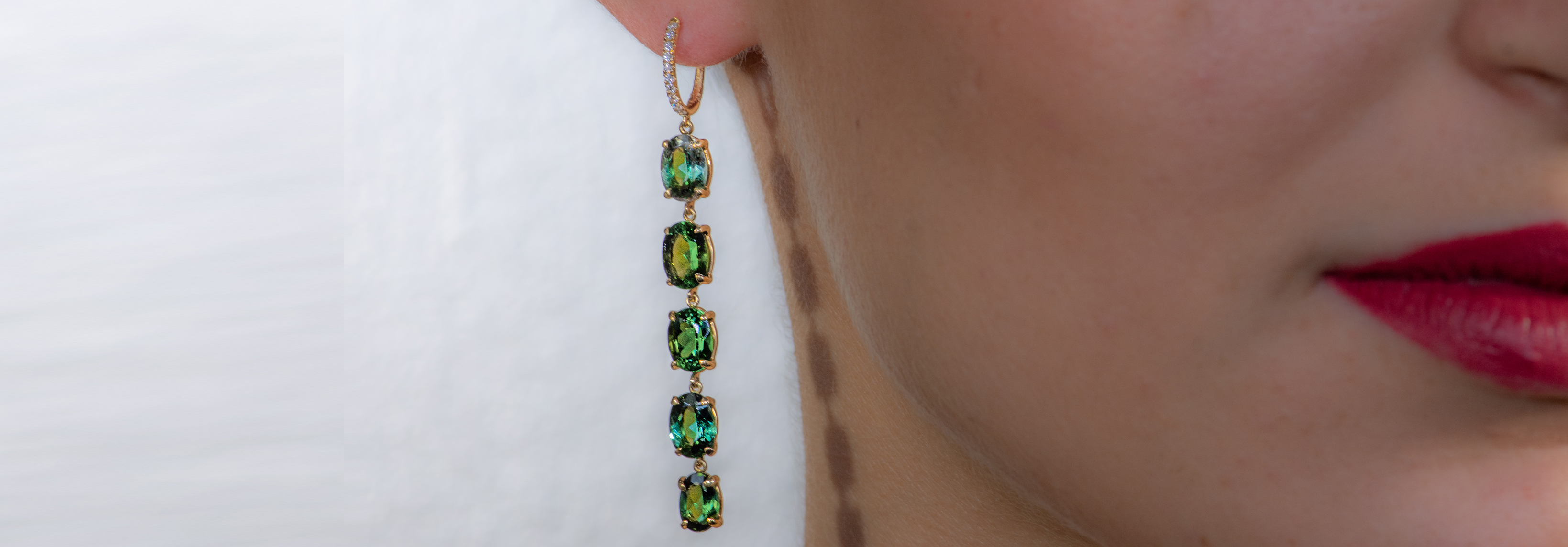 Image 64: Link to Gemstone Fashion
