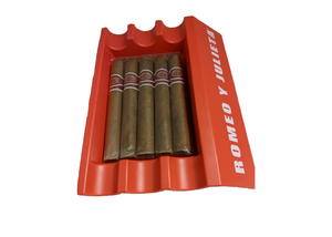 The Romeo Y Julieta Gift Set