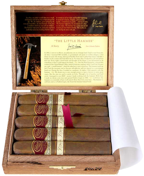 Padrón Family Reserve 50th Anniversary Natural