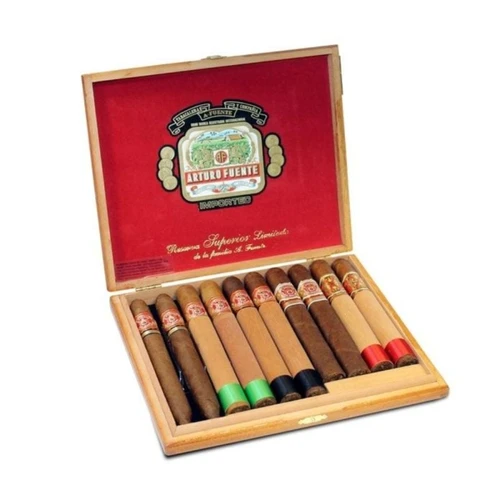 Arturo Fuente Holiday Collection 10 Cigar Luxury Gift Set