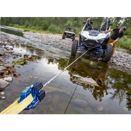 ULTRAHOOK XTV WINCH HOOK WITH SHACKLE MOUNT RED OK4WD