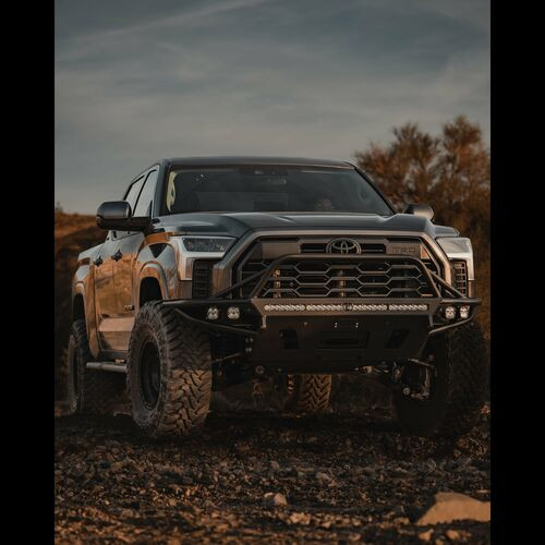 Tundra Hybrid Series Front Bumper, Low-Height Bull Bar