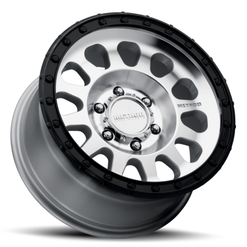 Method MR315 17x9 -12mm Offset 5x5 71.5mm CB Machined Wheel - Gloss Black Lip