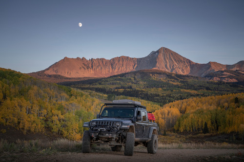 Jeep Gladiator Lift 2.5 Inch Overland Plus Lift Kit 2020+ JT Clayton Off Road