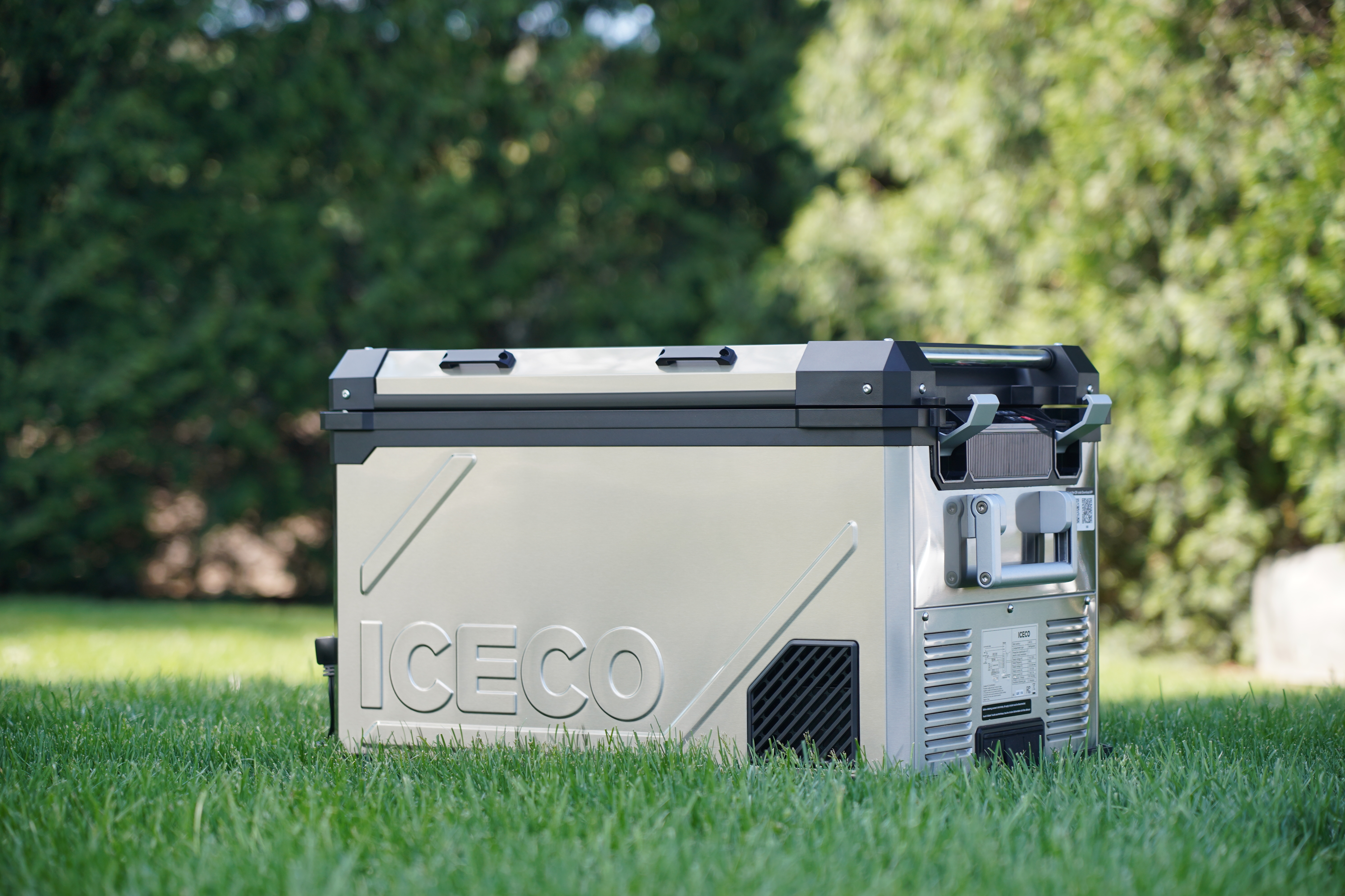 Portable Fridges & Coolers
