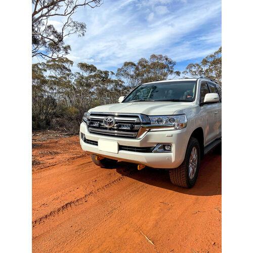 triple-r-lights-toyota-land-