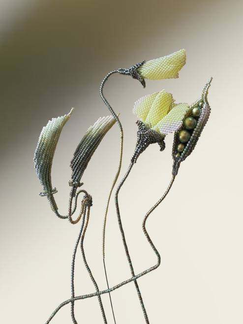 Sweet Pea Collar Necklace