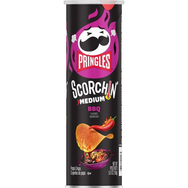 Pringles Scorchin' BBQ Potato Chips, 158g (Pack of 14)