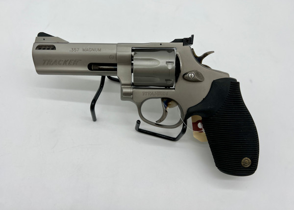 Taurus Tracker Revolver – .357 Magnum (LE Trade-in) – Excellent Condition