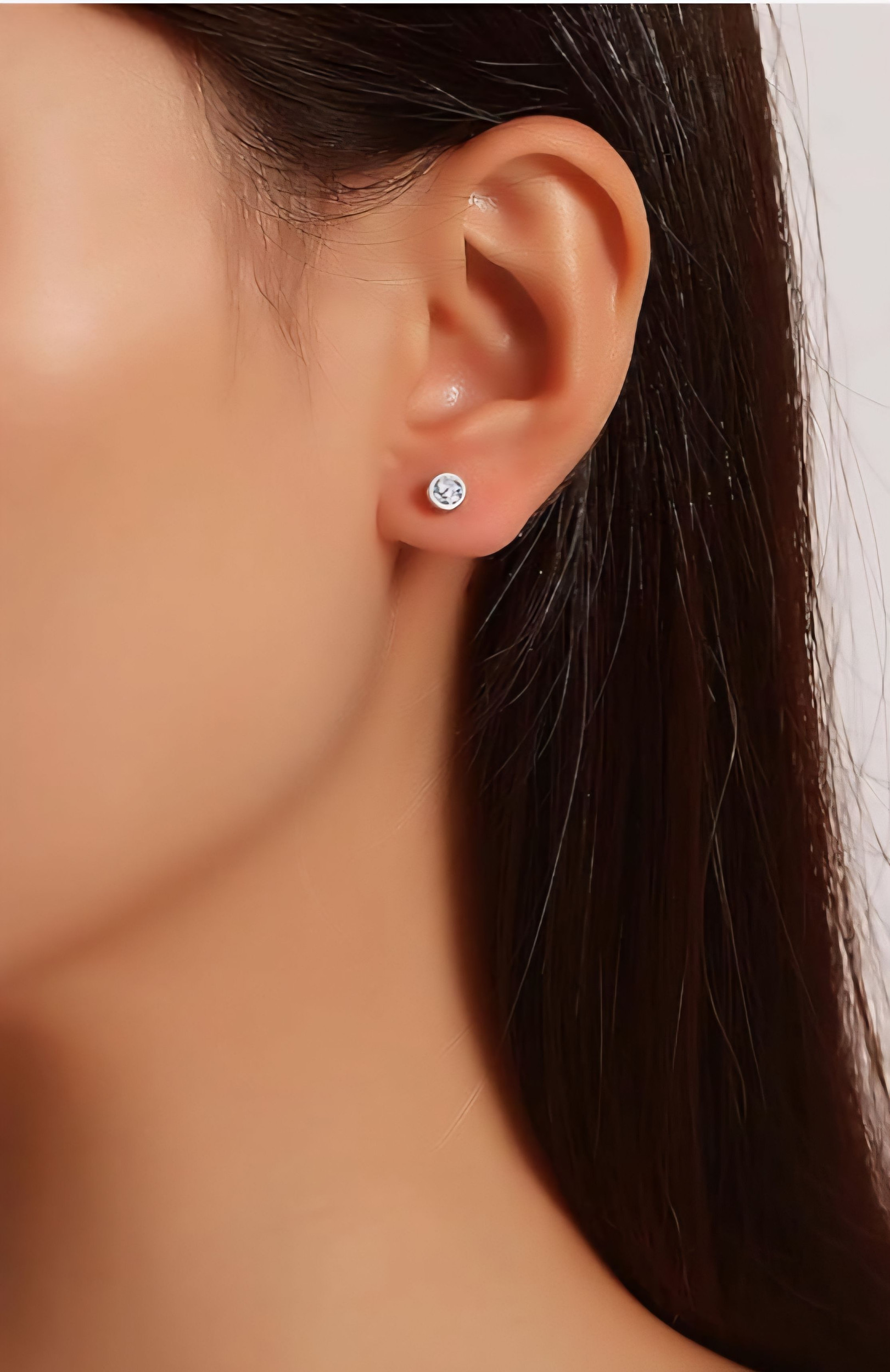 Earrings - S925 Sterling Silver Post 18K White Gold Plated Classic Stud Earring for Women, Hypoallergenic Minimalist Round Earring for Sensitive Ears (5mm)