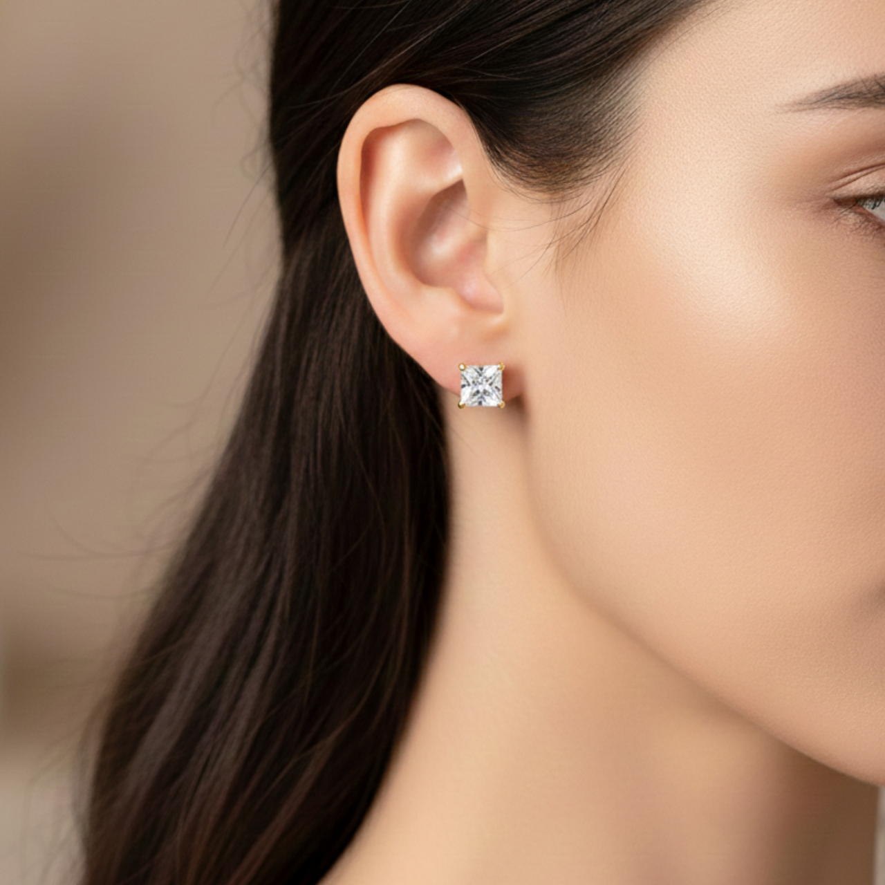 925 Sterling Silver Post Stud Earrings 18K Gold Plated Clear CZ Princess Cut (7mm)