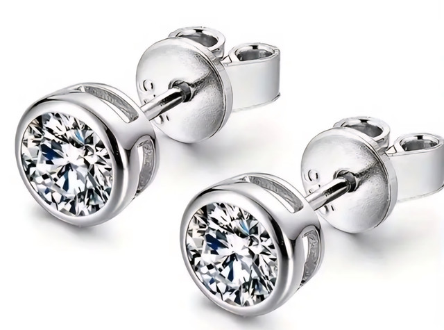 Earrings - S925 Sterling Silver Post 18K White Gold Plated Classic Stud Earring for Women, Hypoallergenic Minimalist Round Earring for Sensitive Ears (5mm) Earrings - S925 Sterling Silver Post 18K White Gold Plated Classic Stud Earring for Women, Hypoallergenic Minimalist Round Earring for Sensitive Ears (5mm)