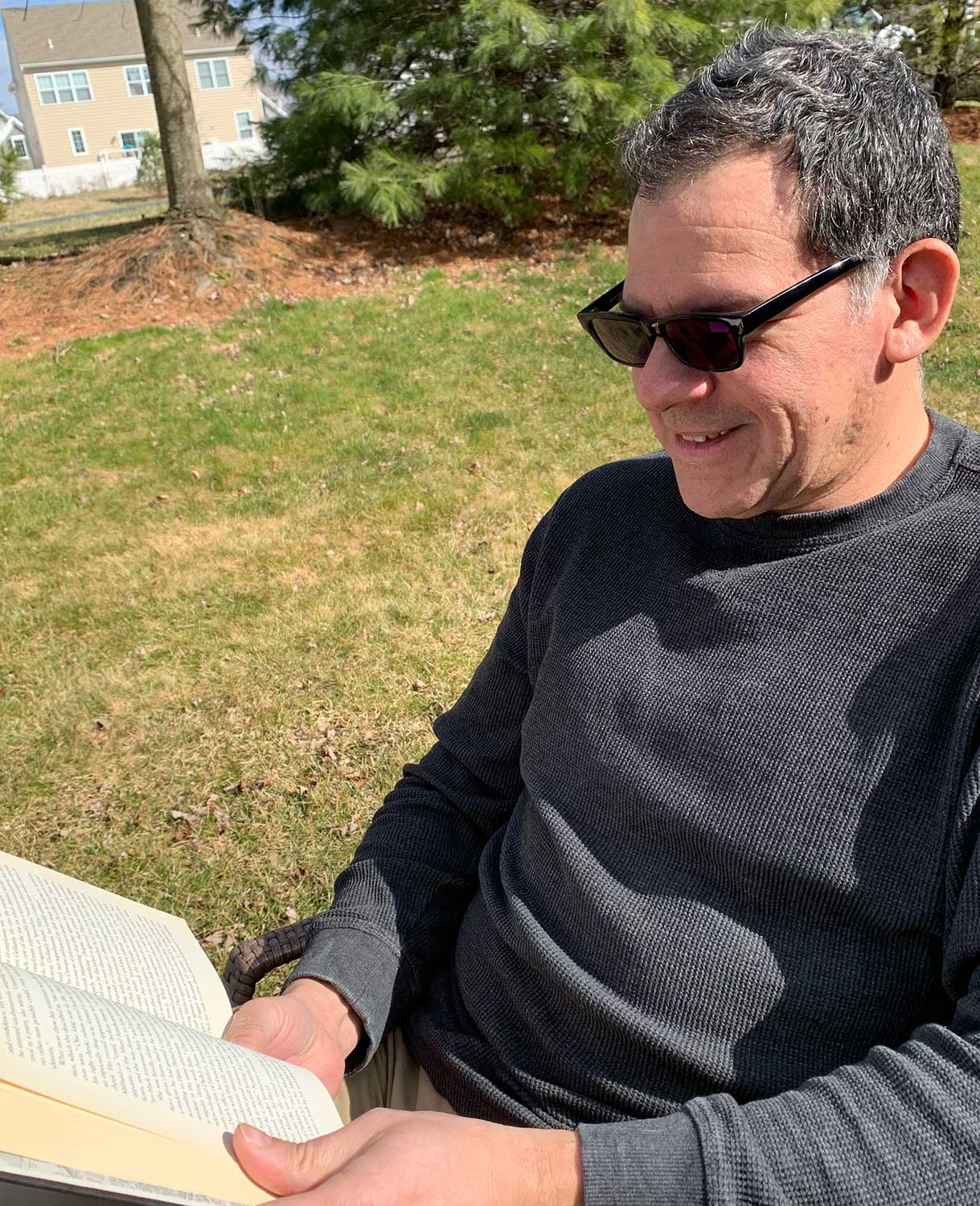 Transitions Progressive Reading Glasses Clear on Top Lens