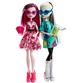 Monster High Voltageous Science Class 2-Pack Dolls Frankie Stein and Draculaura