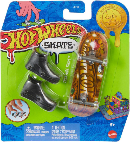 Hot Wheels Skate Fingerboard Treasure Trove Gold Design HYH25 from Pappystoyshop.com
