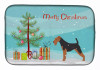 Christmas Tree and Dog on Dish Drying Mat - S000213B001695P115594V002