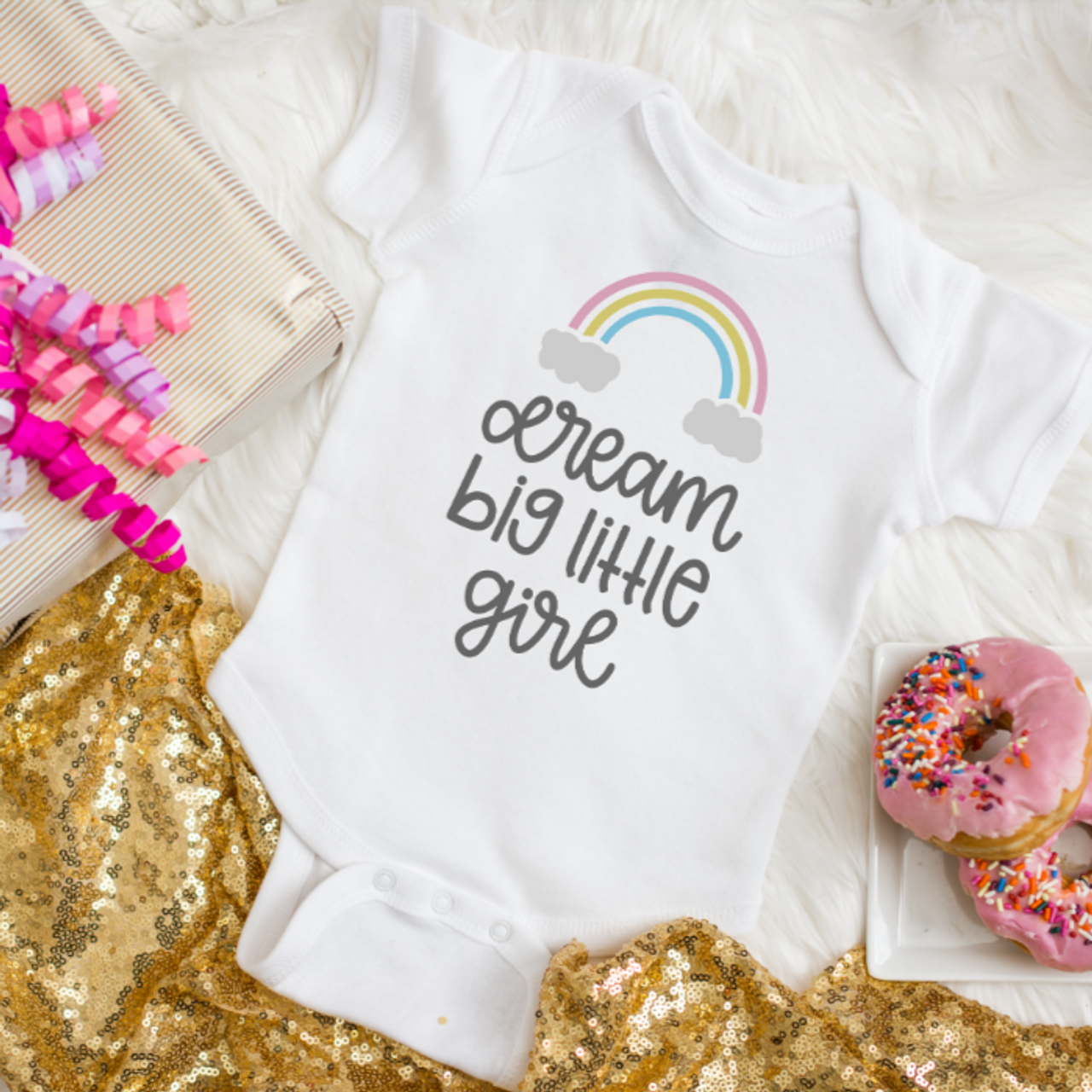 Dream Big Little One Baby Girl Bodysuit - S001328B002514P000077V000