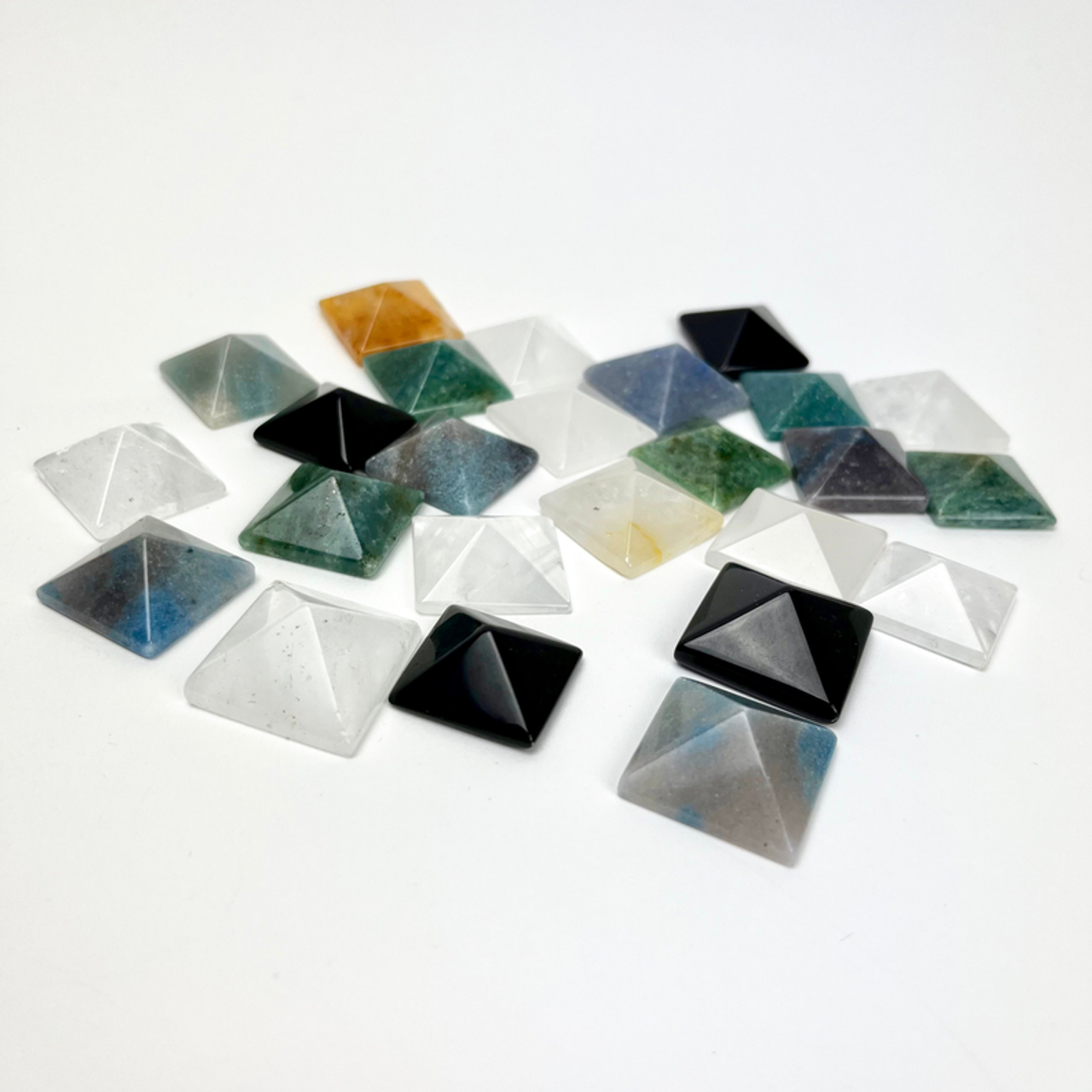 *Mixed Stone Pyramid | 30-35mm (25 packs)