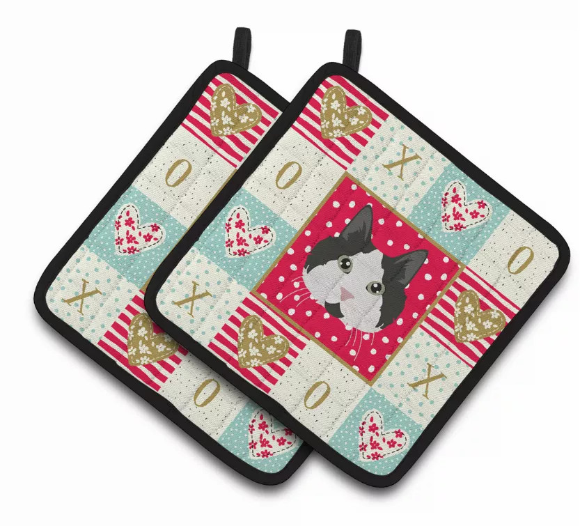 Cat Portrait XOXO on Pair of Pot Holders - S000213B001695P006859V033