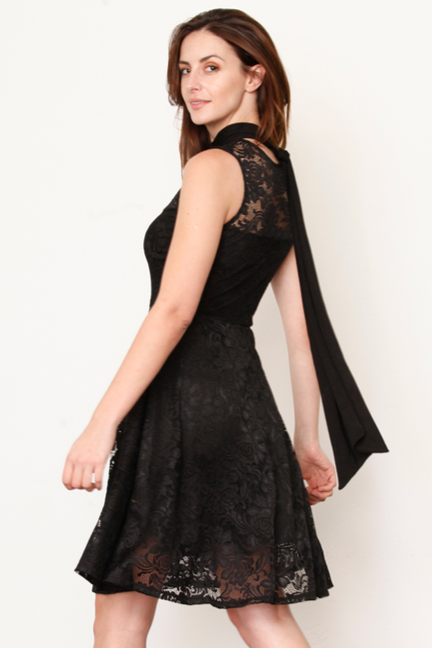 Bow-Tie Neck Lace Dress - S002066B002500P000709V002