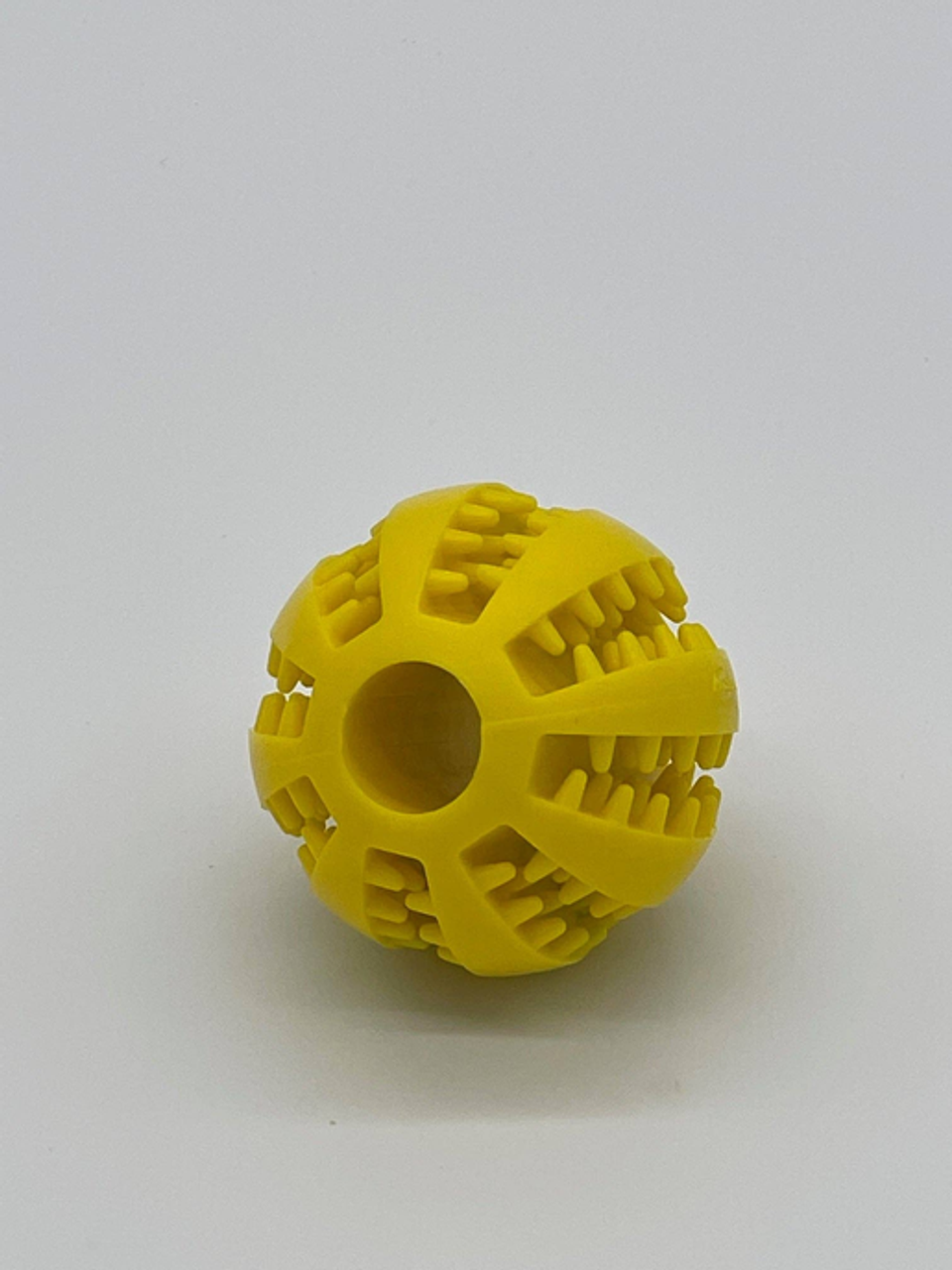 Treat Dispensing Ball - p_5jgxuse8vv-156