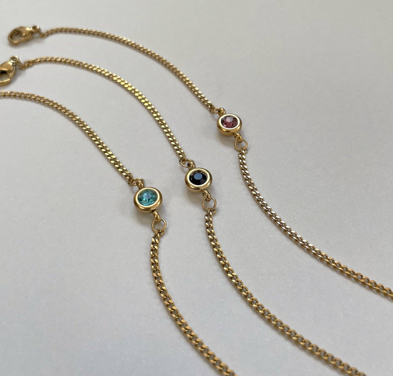 DELILAH GOLD DAINTY AMETHYST BIRTHSTONE BRACELET - FEBUARY