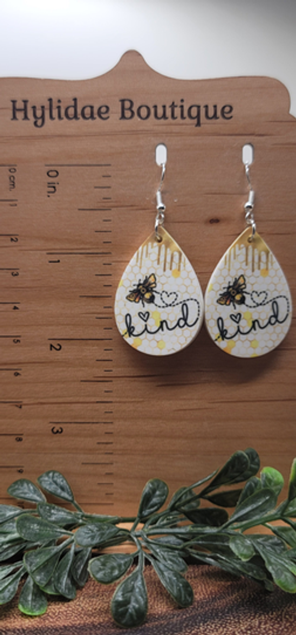 Bee Kind Teardrop Dangle Earrings - hb1005 Bee Kind Teardrop Dangle Earrings - hb1005