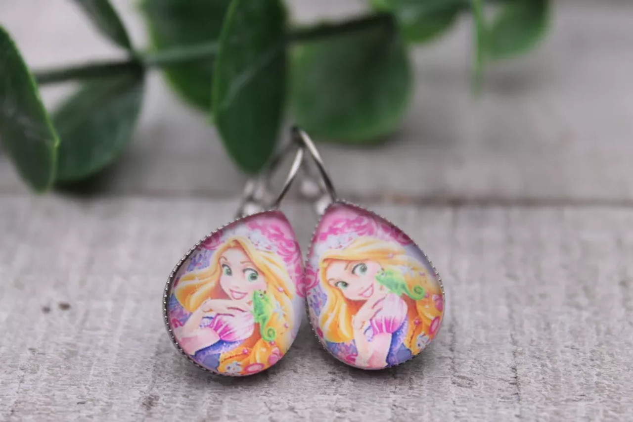 Rapunzel Glass French Lever Earrings