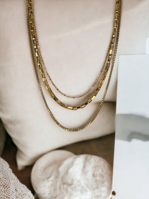 Retro Layer Necklace