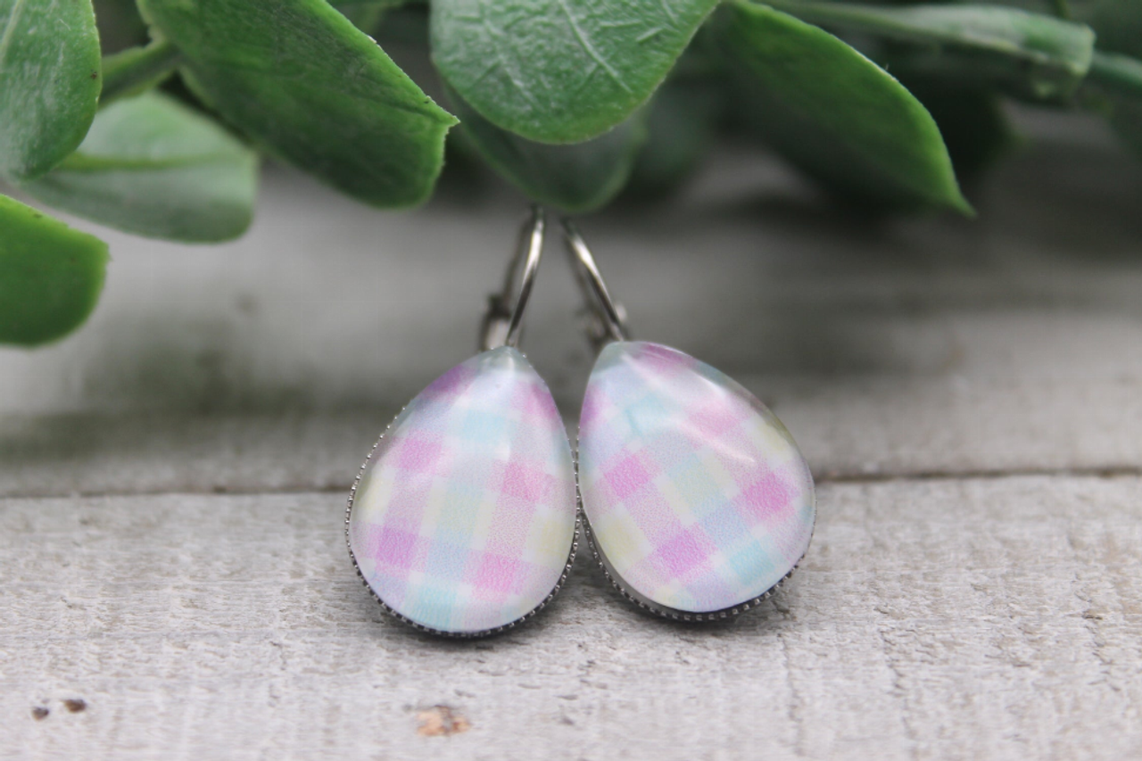 Spring Plaid Glass French Lever Earrings