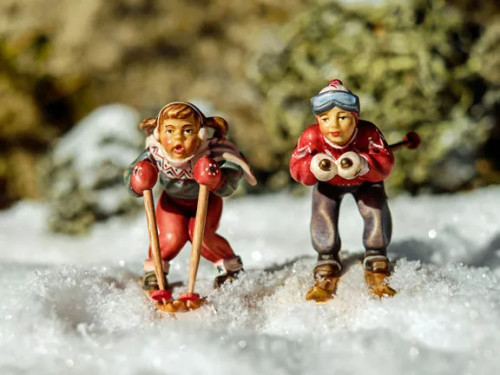 Skiing Puzzle - S001743B002210P000197V004 Skiing Puzzle - S001743B002210P000197V004