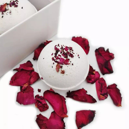 Vanilla bath bomb with salsa on top