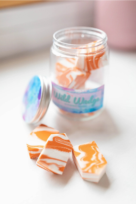 Tie-Dye Wonder Wedge Makeup Sponge Jar - DD-TWW-ORA-7263